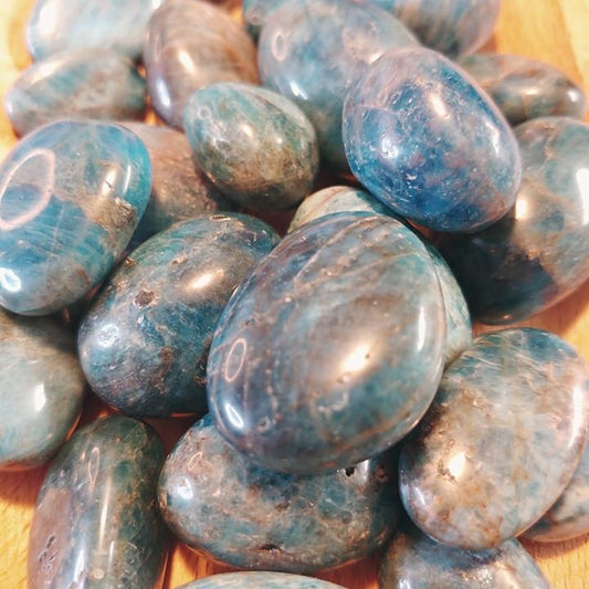Apatite Tumbled Stone (1)