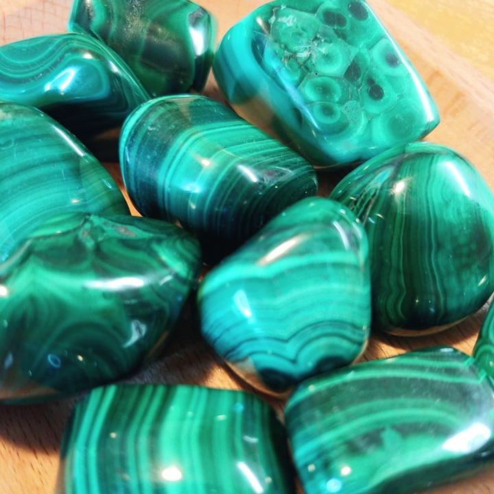 Malachite Tumbled Stone (1)