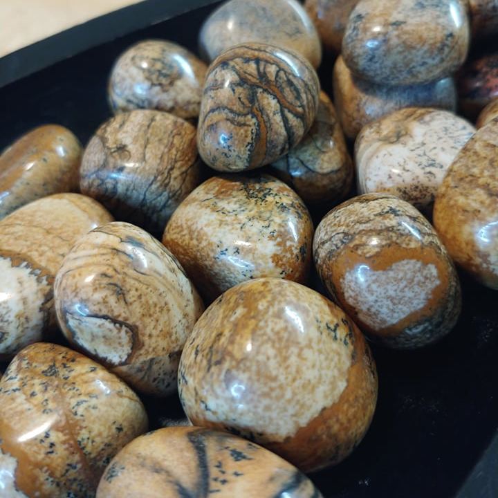 Picture Jasper Tumbled Stone (2)