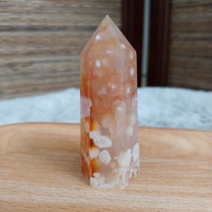 Flower Agate Point