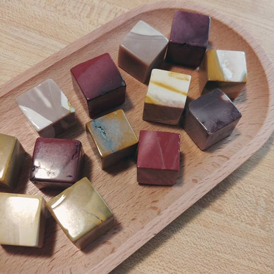 Mookaite Cubes (2)