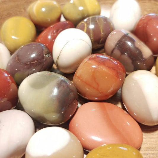 Mookaite Tumbled Stone (2)