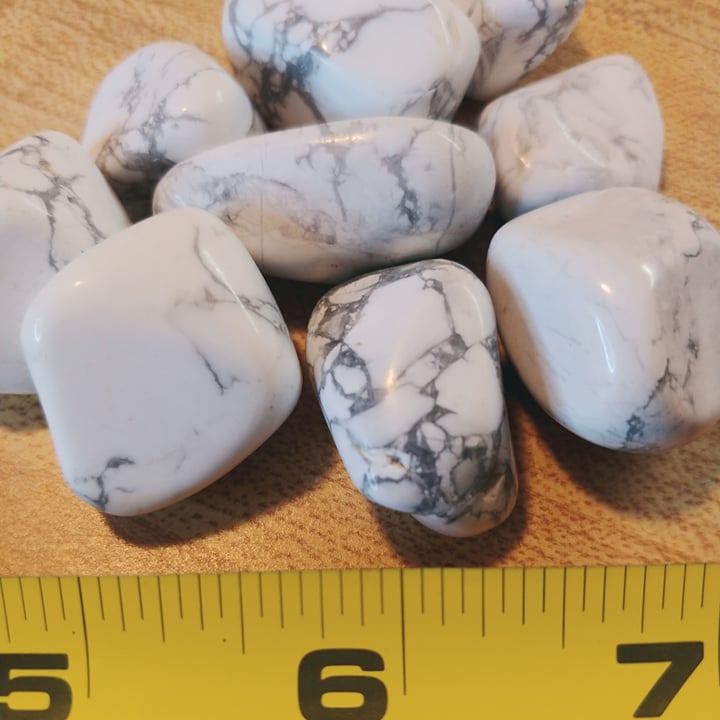 Howlite Tumbled Stone (2)